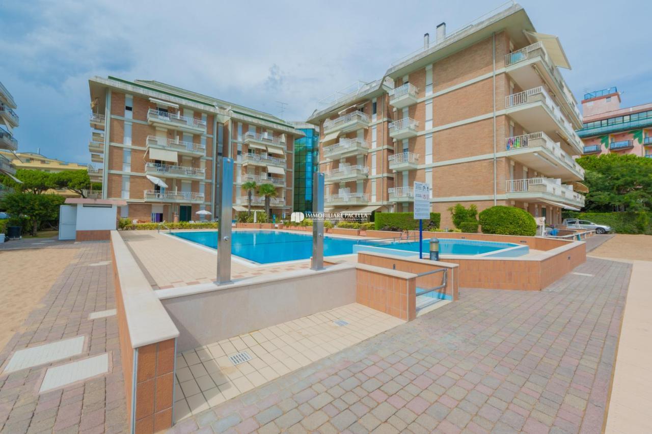 Residence Puerto Del Sol Immobiliare Pacella Lido di Jesolo Eksteriør bilde